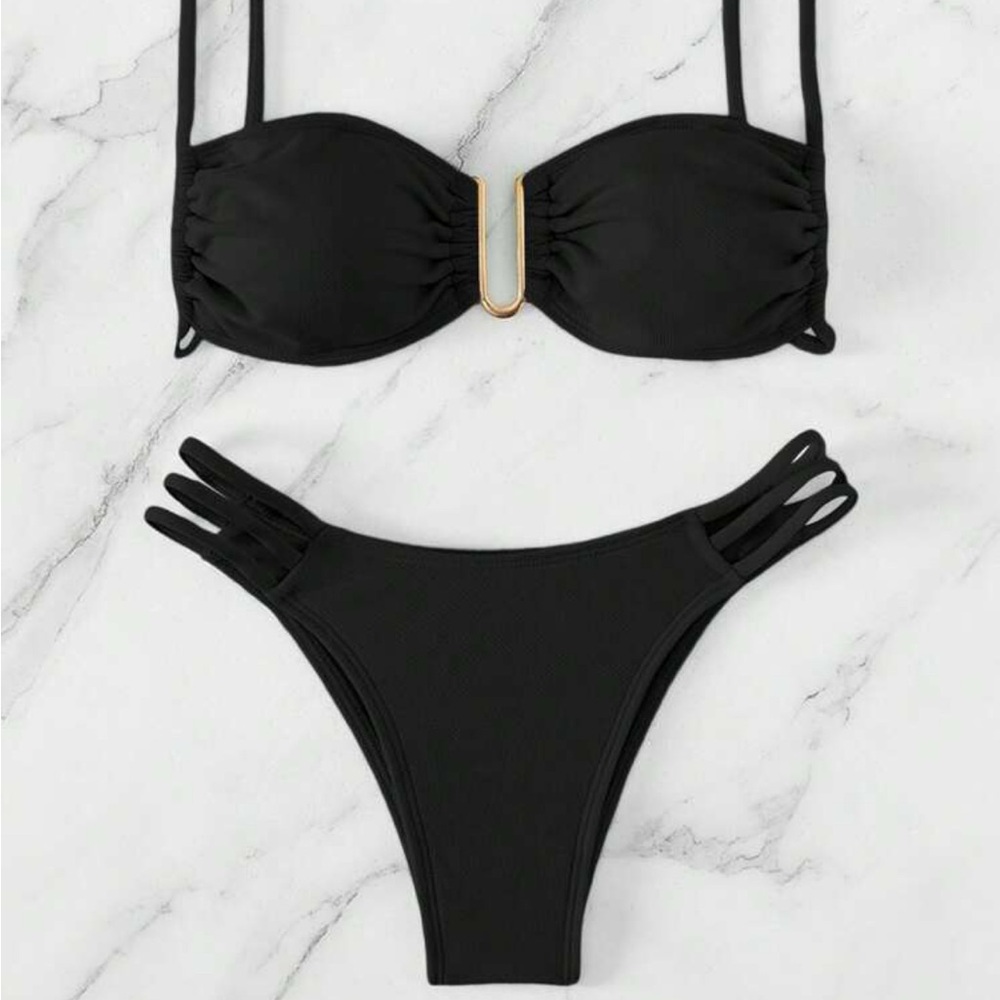 Ruched cut out bikini swimsuit